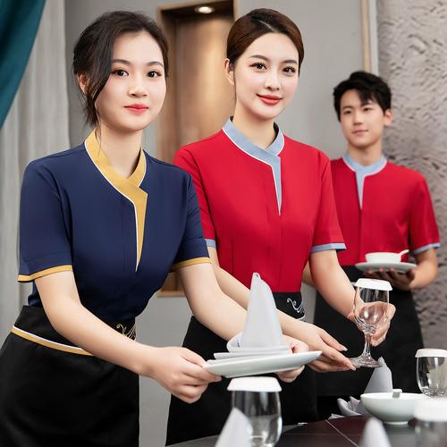 夏日精選 | 西裝筆挺？高檔中餐廳女服務(wù)員制服新風(fēng)尚解析